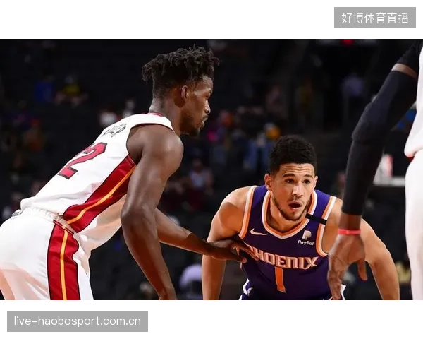 巴特勒弧顶三分稳稳命中，热火在主场完成逆袭
